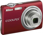 Nikon CoolPix S 220 rood